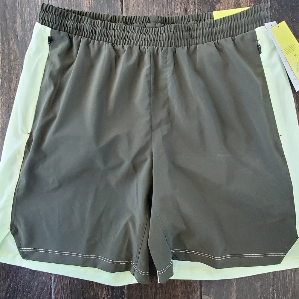 Men's medium Target shorts, Target shorts